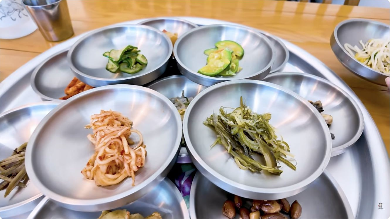 반찬 하나하나, 이 동네를 맛보는 한 상 본편 캡처 장면